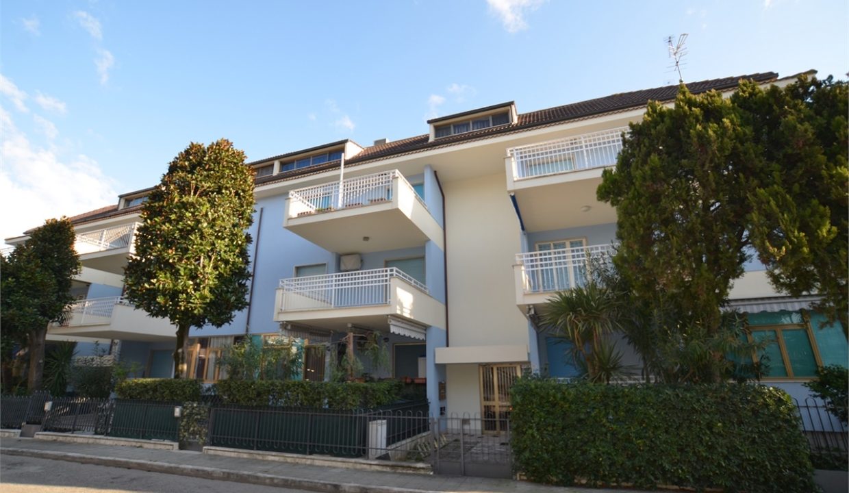 Appartamento in affitto estivo a San Benedetto del Tronto con terrazza